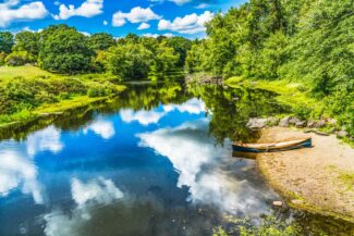 Boat-Landing-at-North-Bridge-istock-bpperry.jpg