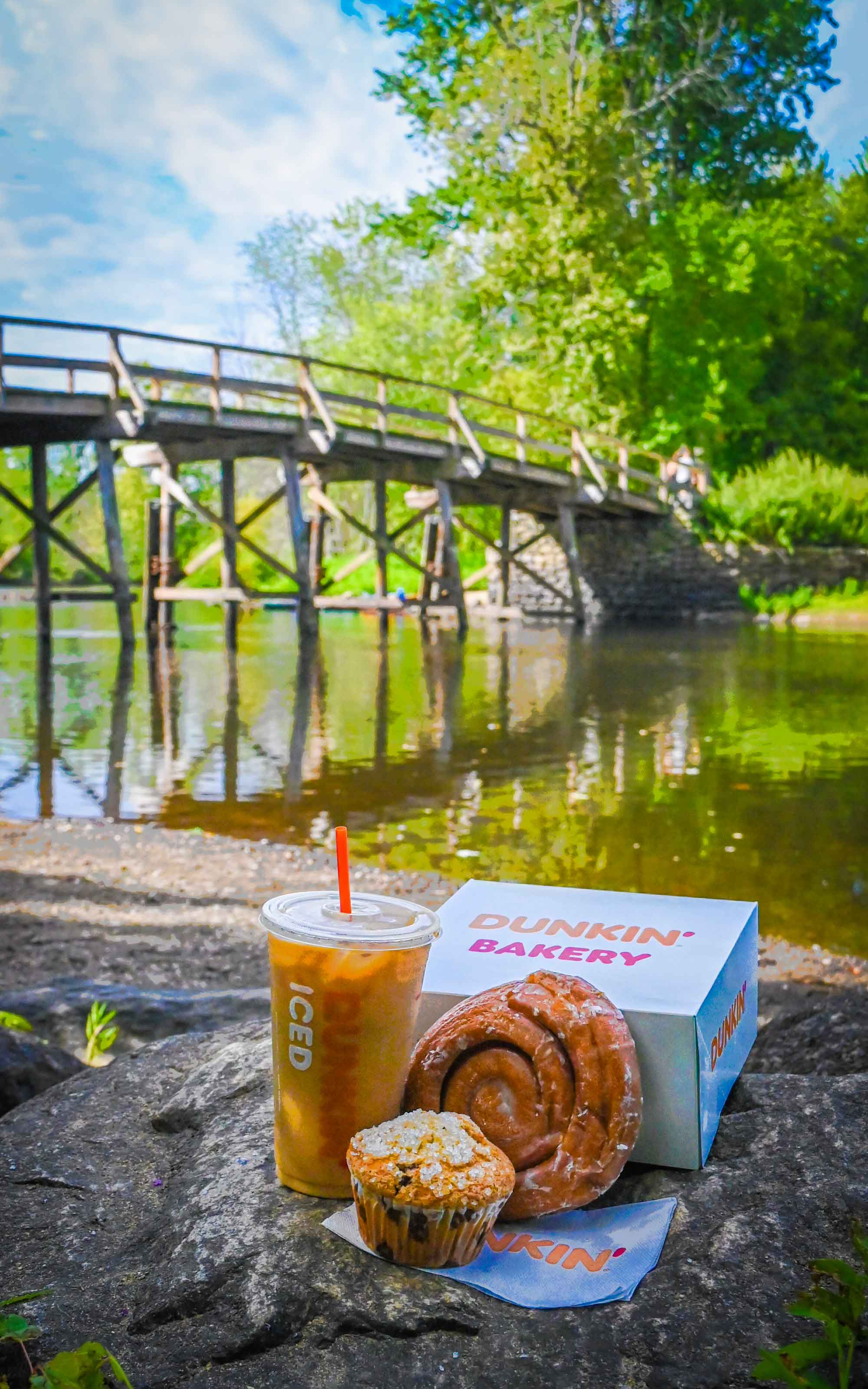 North-Bridge-Does-Dunkin.jpg