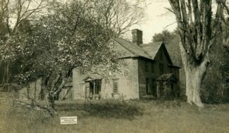 1910-Orchard-House-No-Tresspassing-Sign.jpg